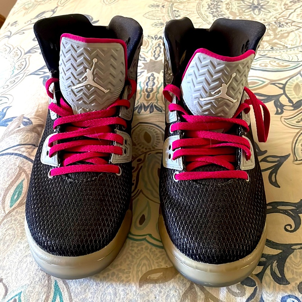 Nike Air Jordan BK NY Sho-Nuff / Ya-Dig